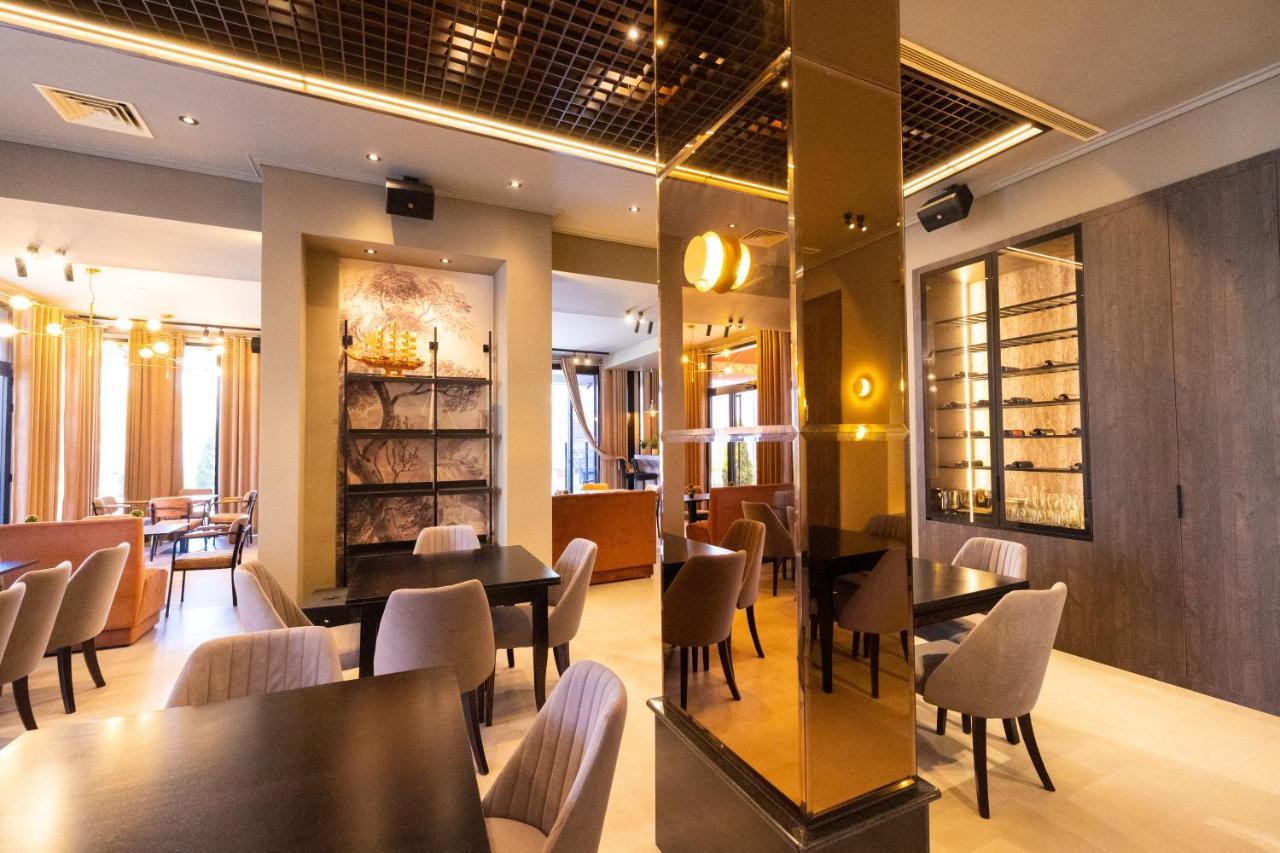 New Donantelo Hotel Vlore Exterior photo