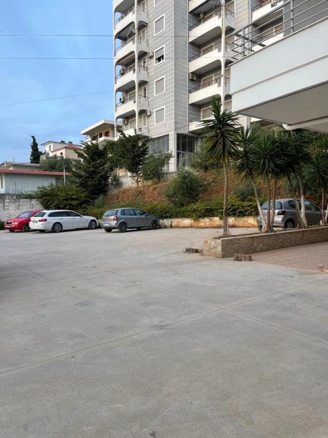 New Donantelo Hotel Vlore Exterior photo